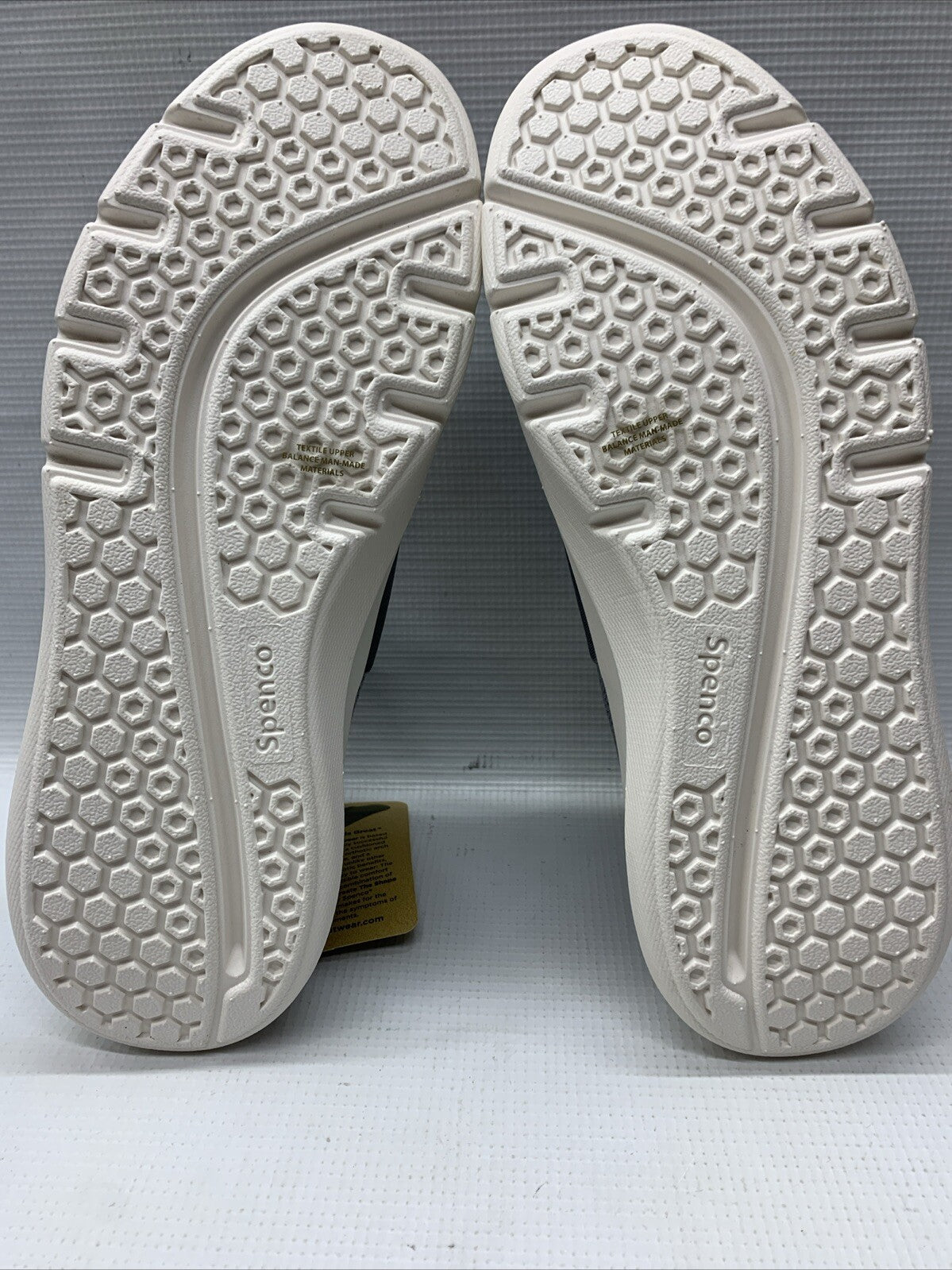 Spenco Women's Karma Deluxe Sneaker, Ghost Grey Size 9.5D Casual Shoes Non-slip