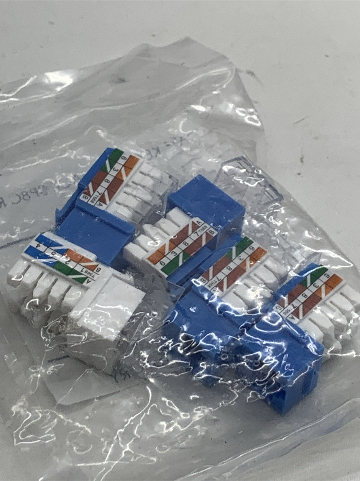 90° Angled Speed Termination Tool w 15-Pack of 90° Angled CAT6/5e Keystone Jacks