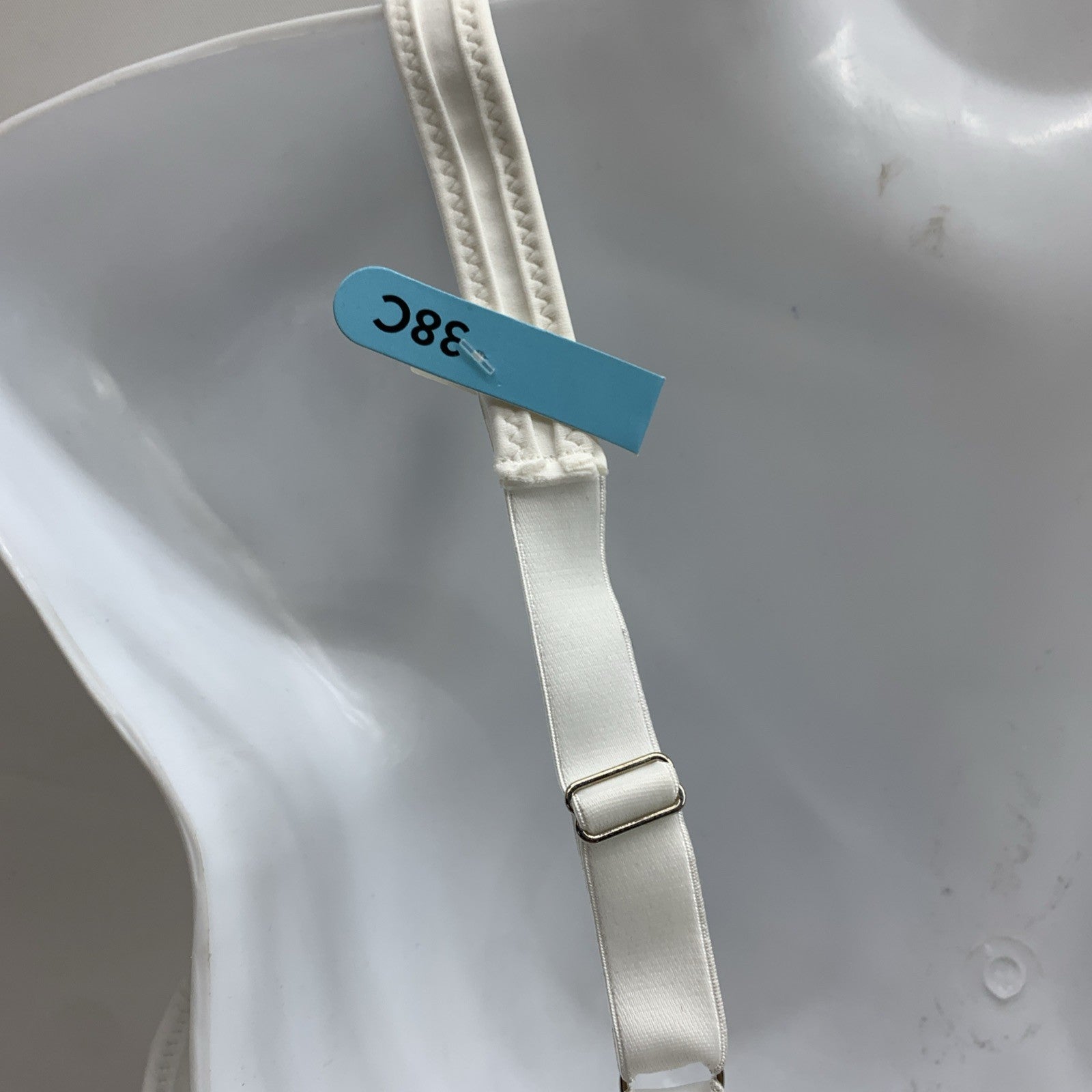 Bali Passion-4-Comfort Minimizer Bra UW White Sze 38C Comfort Seamless Underwire