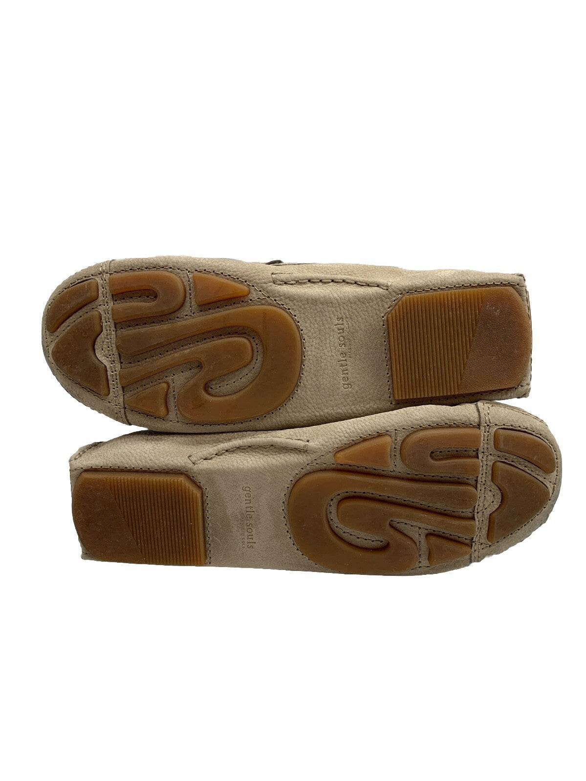Gentle Souls by Kenneth Cole Mateo Beige Suede Drivers Size 11 Mens Shoe Slip-on
