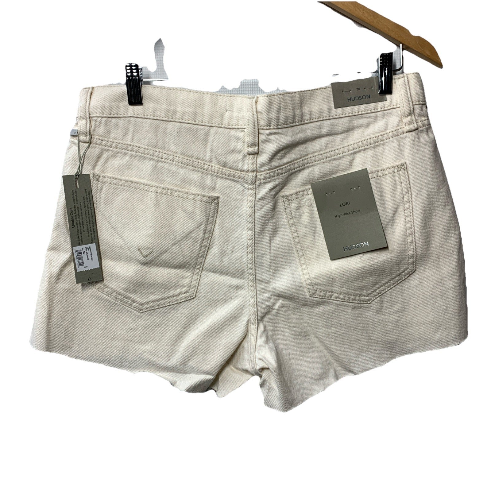 HUDSON Women's Lori Star Studded High Rise Cut Off Short Size 30 with Pockets