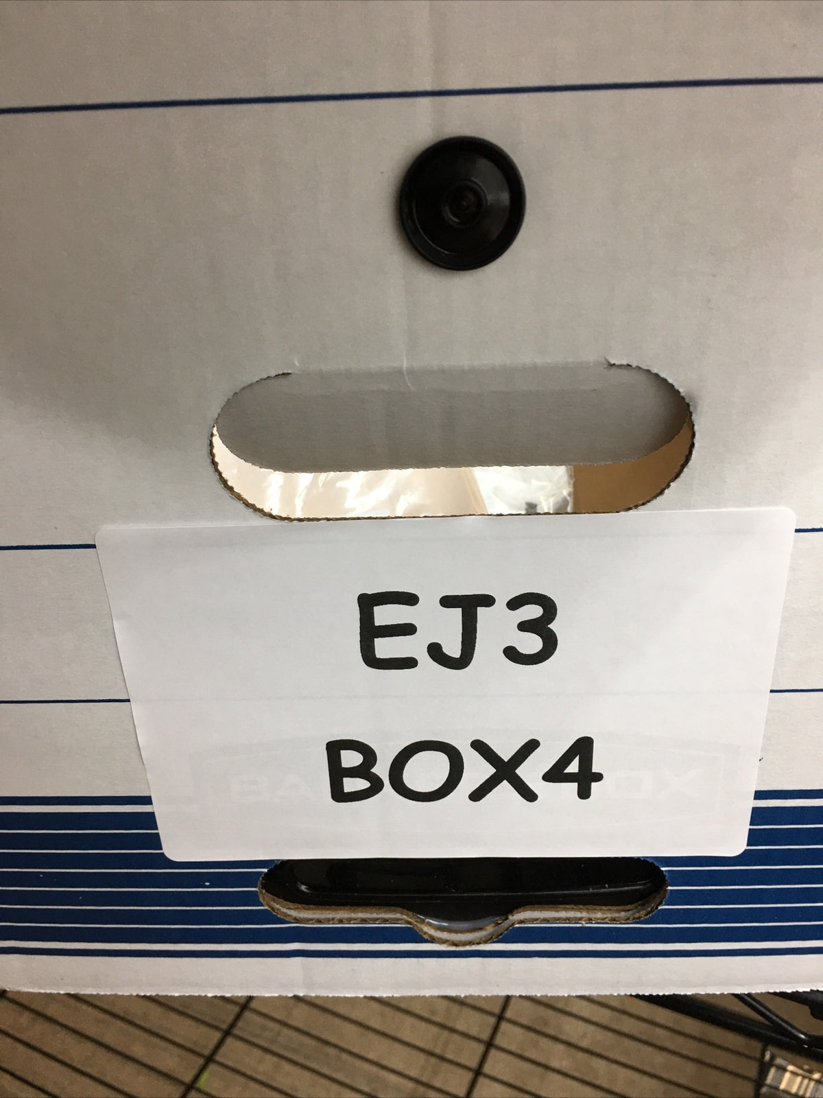 Warner's Sz 2XL No Side Effects Back Smoothing Wireless Lift T-Shirt Bra RN2231A