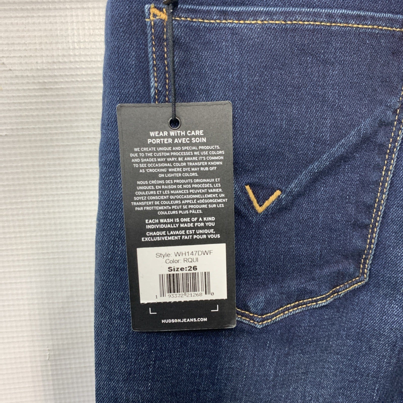 Hudson Women's Barbara High Rise Boot Cut Jeans Size 26 Long Pants with Pockets