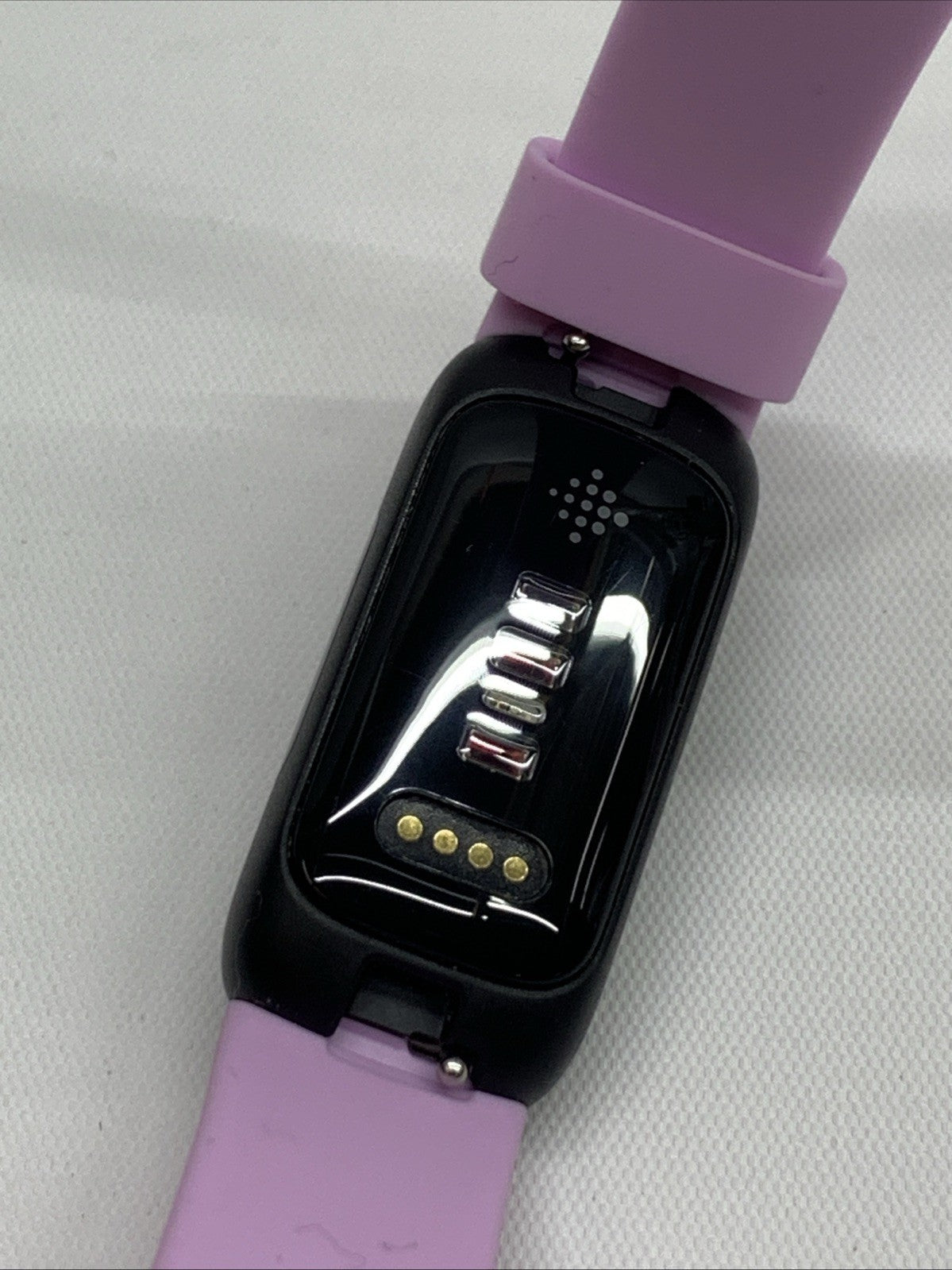 Fitbit Inspire 3 Health + Fitness Tracker Black/Lilac Bliss Sleep Tracking USED