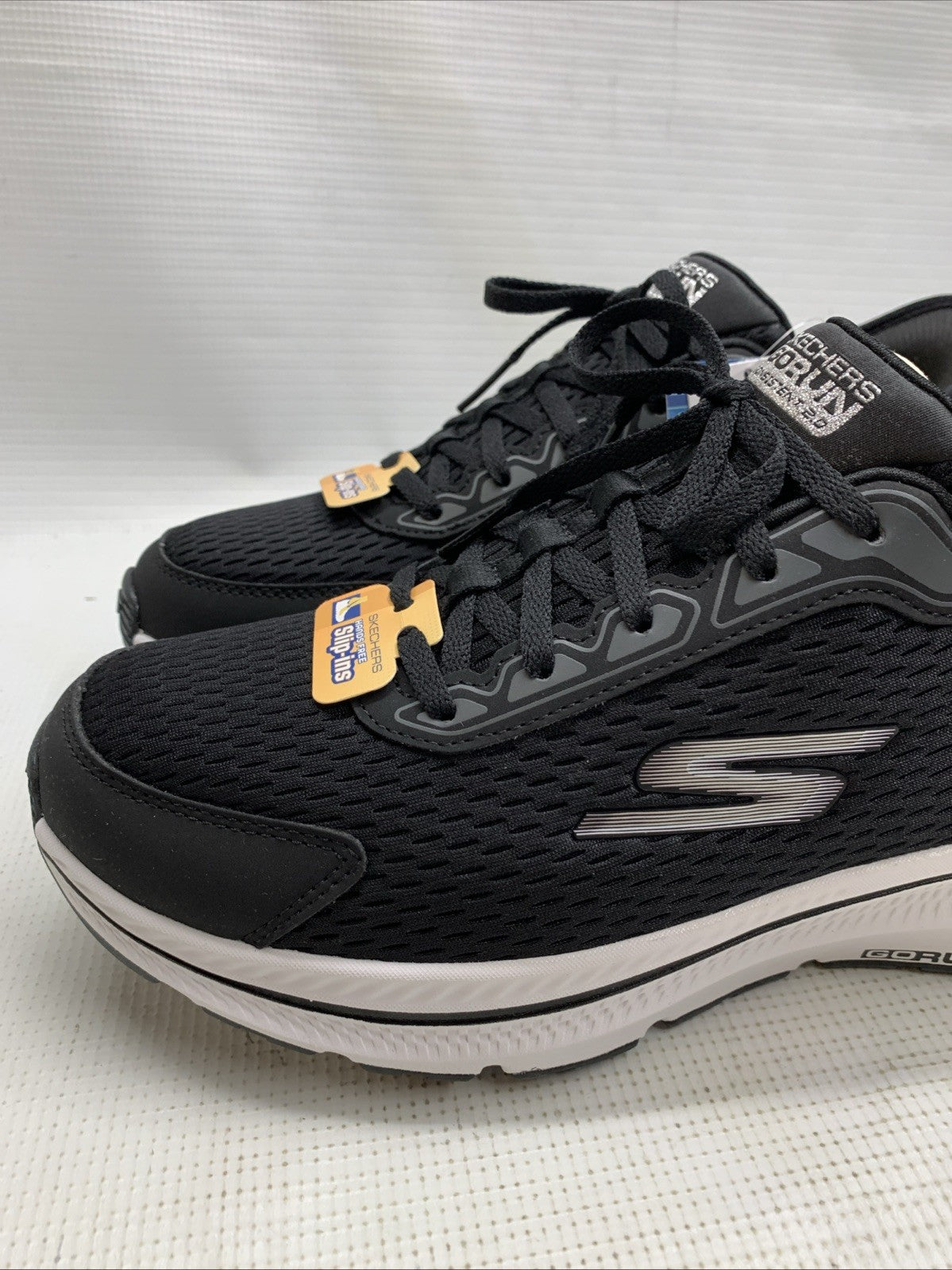 Women's SKECHERS Go Run Consistent 2.0 Endure Sneaker 128615/BKSL Black Size 10