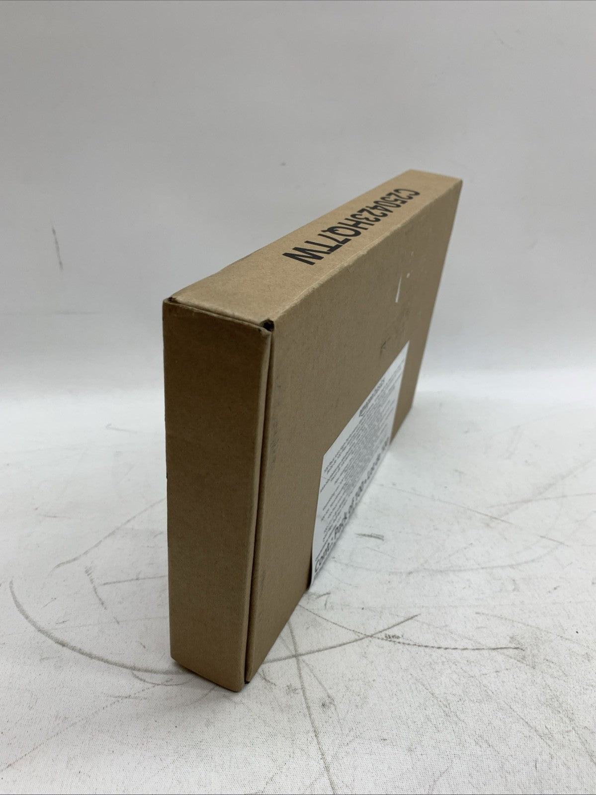 100 Amazon Basics AAA Alkaline High-Performance Batteries 1.5 Volt 10-Year Shelf