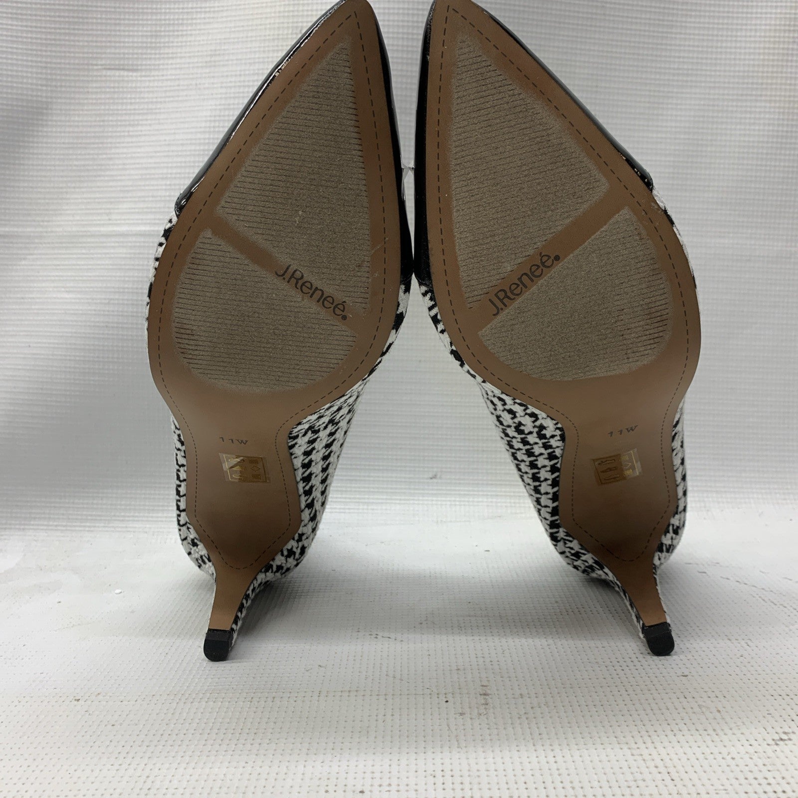 J. Reneé Women's Khinsley Pump Sandal Black/White Houndstooth 11W Pointed Toe