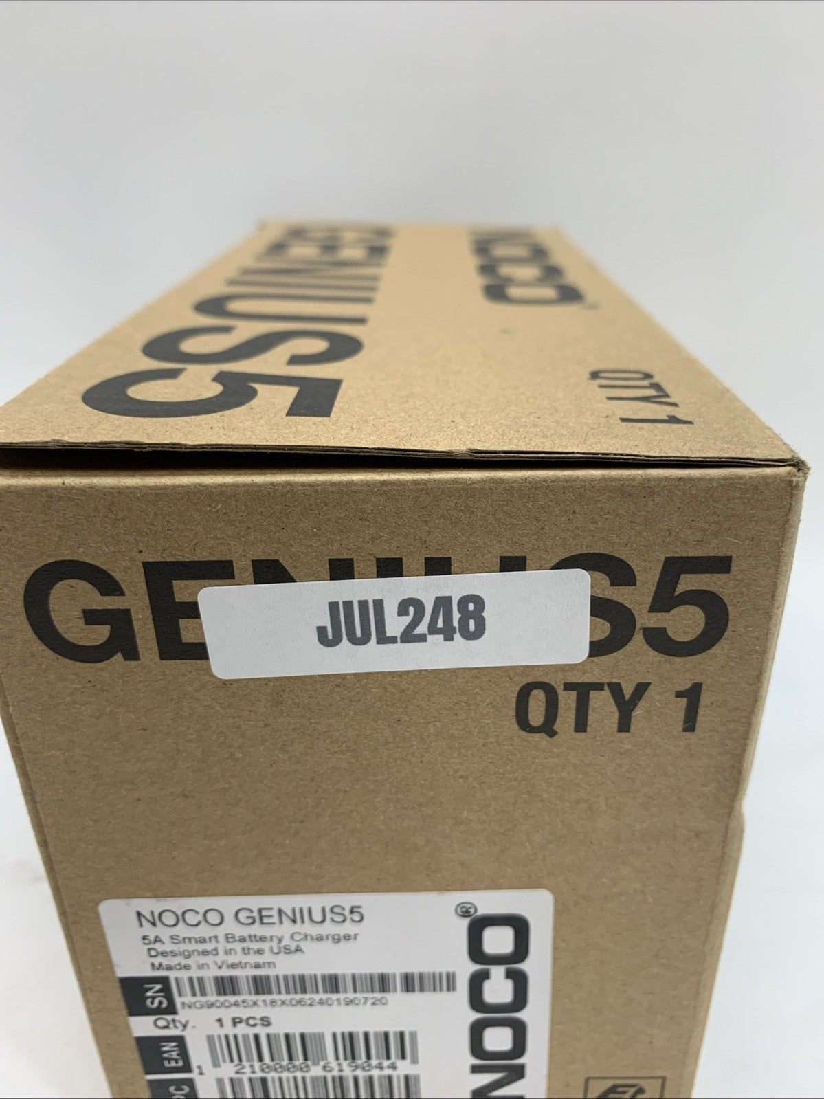 NOCO GENIUS5 Battery Charger Automatic Maintainer, Trickle Charger & Desulfator