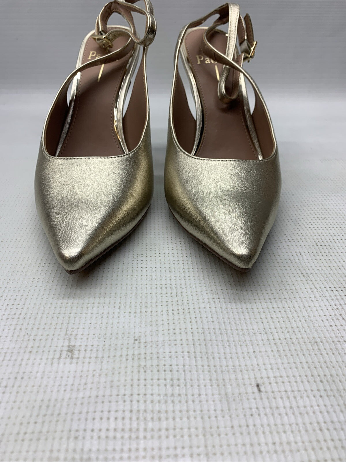 Linea Paolo Women's Chantal Slingback Heels Shoes Size 8.5M Gold Pointed Toe
