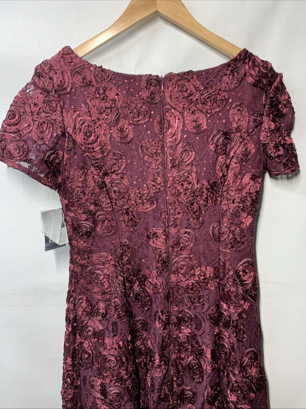 Alex Evenings Long Rosette Mother of The Bride Dress 112788 Size 10 Short Sleeve