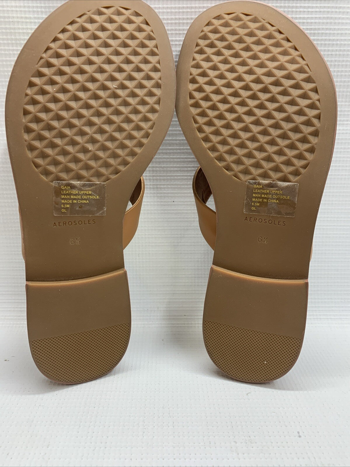 Aerosoles GAIA Tan Leather 293 Sandal Size 6.5M Open Toe Crisscross Strap Slipon