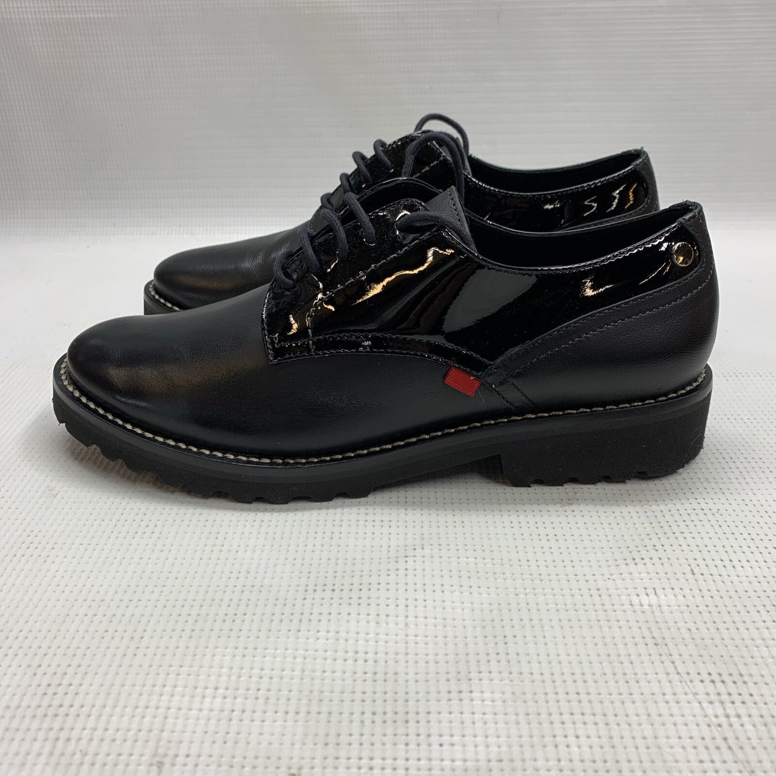 Marc Joseph Black Nappa Patent Columbus Shoes Circle Oxfords Size 6.5 Lace-up