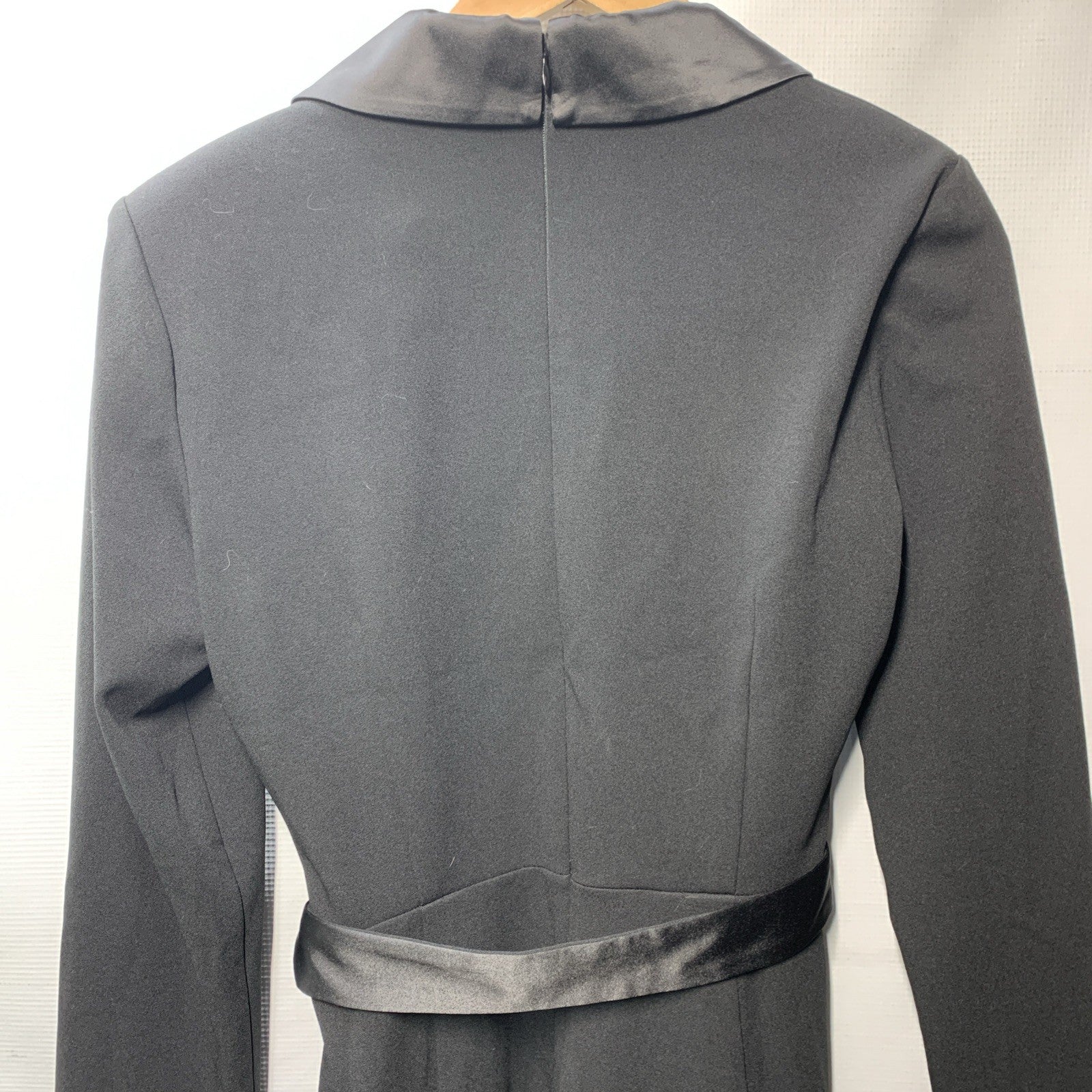 Adrianna Papell AP1D102894 Women's Long-Sleeve Creepe Tuxedo Jumpsuit Black 4