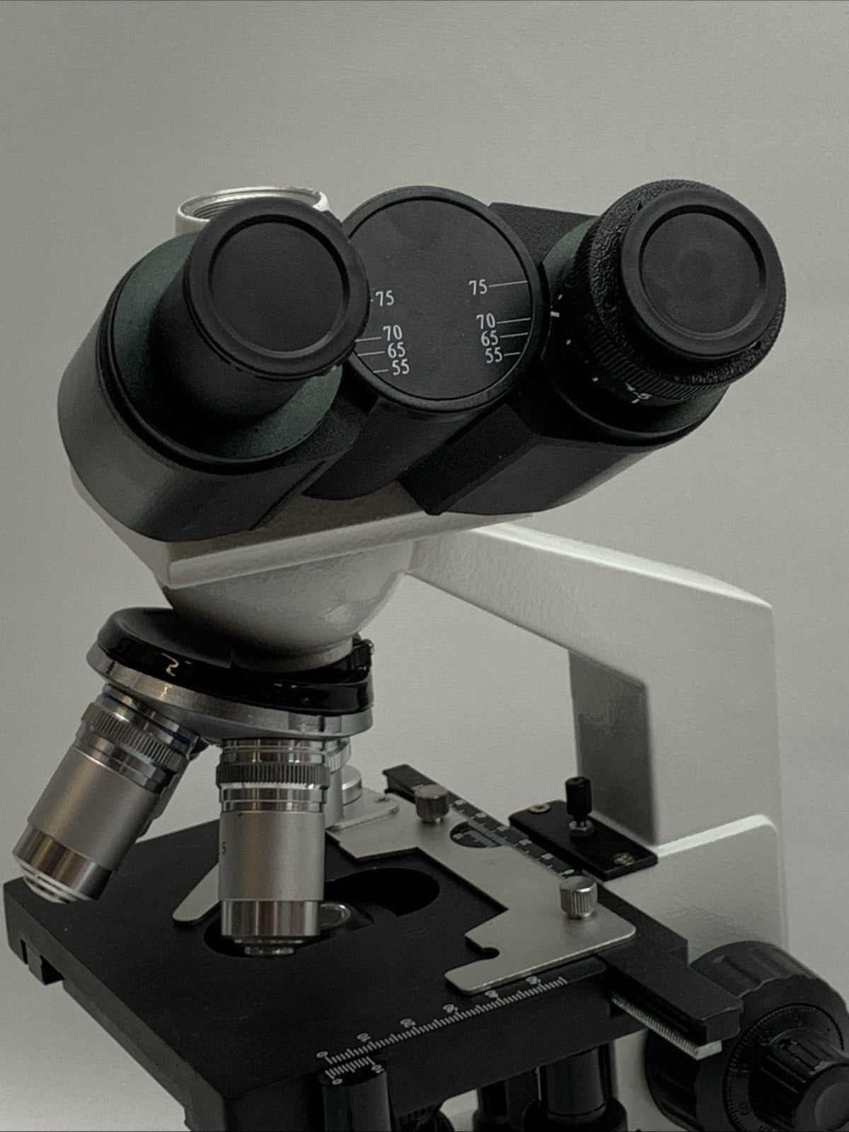Professional Binocular Microscope with Double Layer Stage Abbe Condenser USED