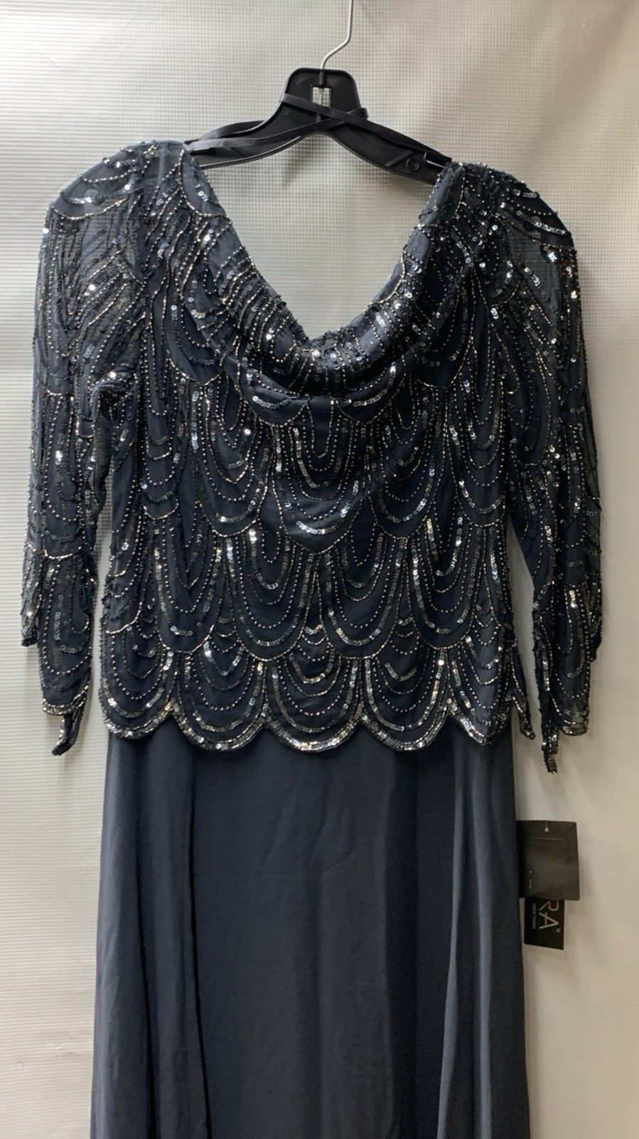 J Kara Beaded Dress Long Dress Formal Evening Dress Pull On (Size 6P)