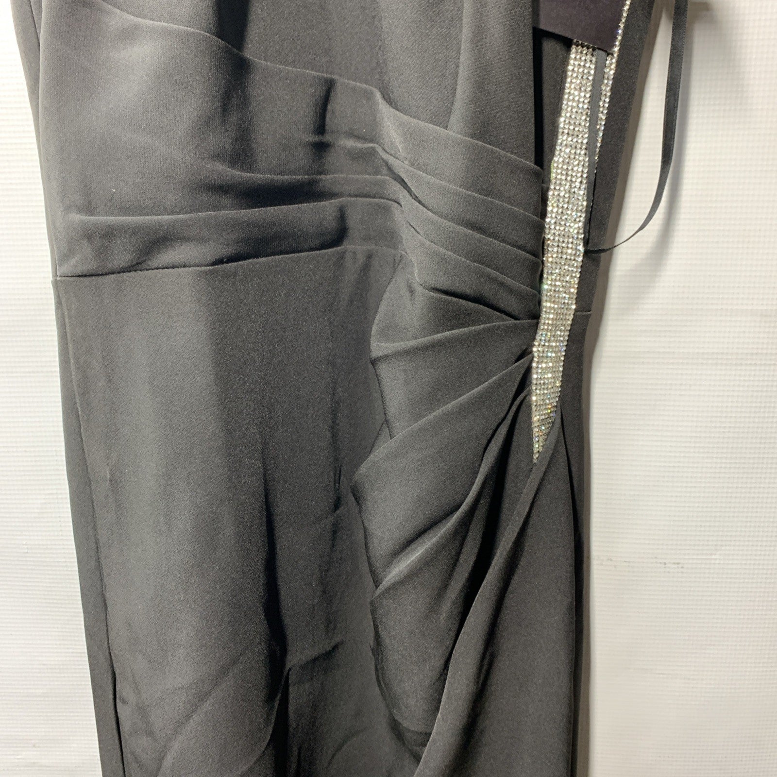 HALSTON Women's Annika Gown Dress Stretch Crepe Halter Black Sleeveless Size 8