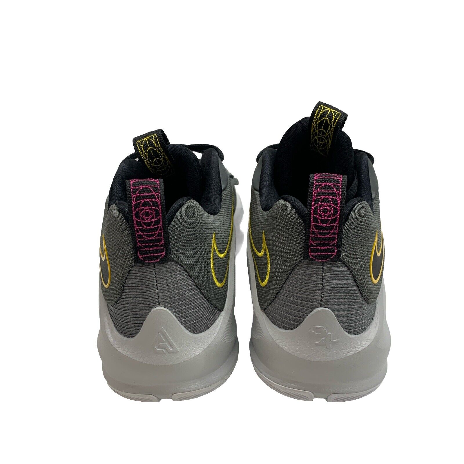 Nike Mens Zoom Freak 3 DA0694-006 Gray Basketball Shoes Sneakers Size 10.5 Lace