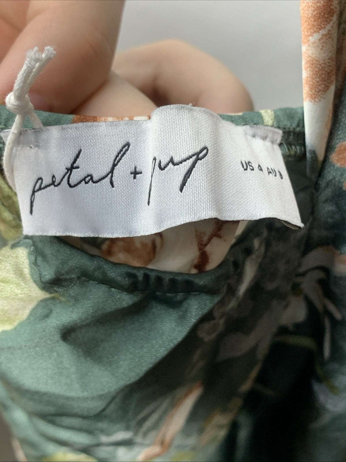 Petal and Pup Women's Marea Satin Slip Dress 79206 Size 4 Green Floral print