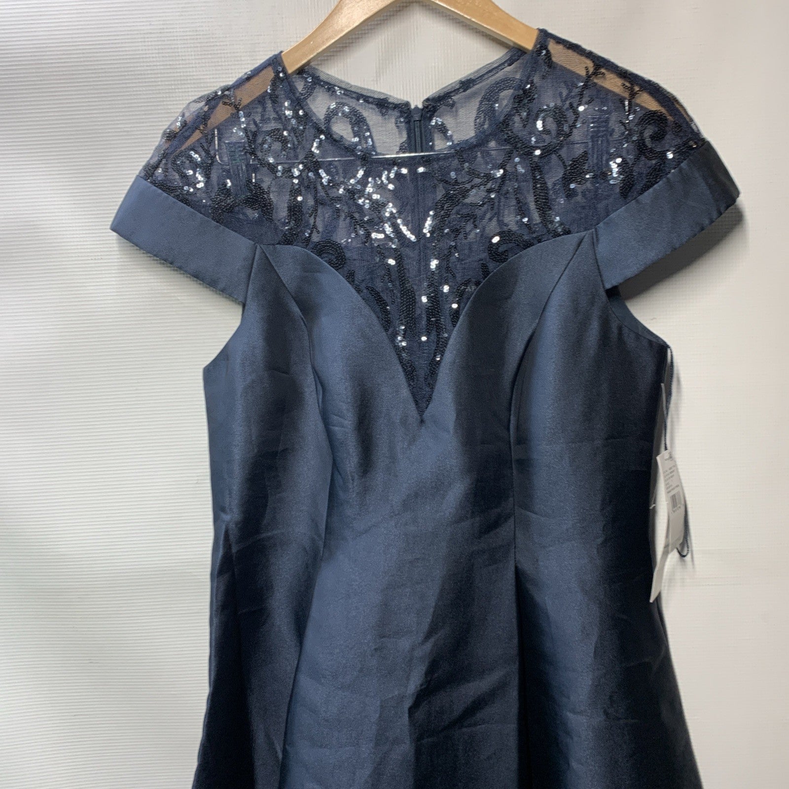 Adrianna Papell Women's Studio Mikado Short Dress Wedding Formal Party Size 8