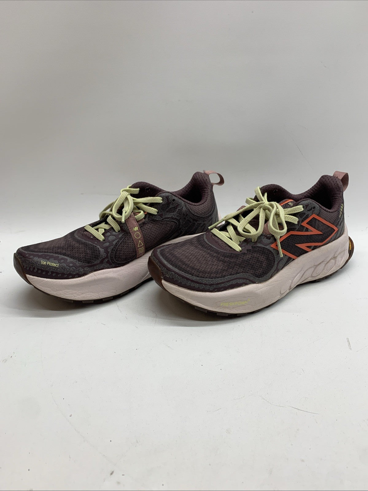 New Balance Womens FF X Hierro V8 WTHIERP8 Red Running Shoes Sneakers Size 8W