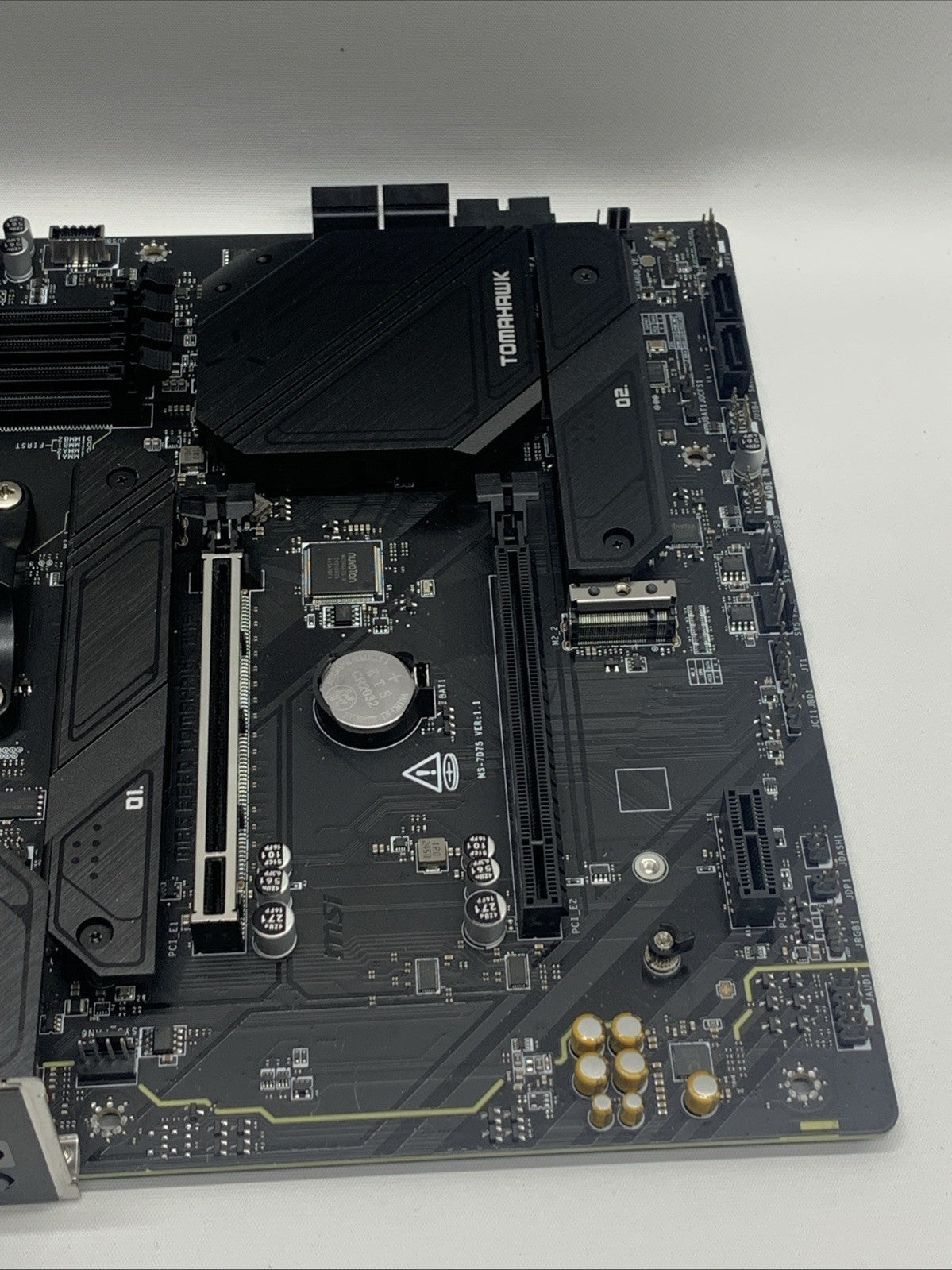 MSI MAG B650 Tomahawk WiFi Gaming Motherboard (AMD Ryzen 9000/8000/7000 Series