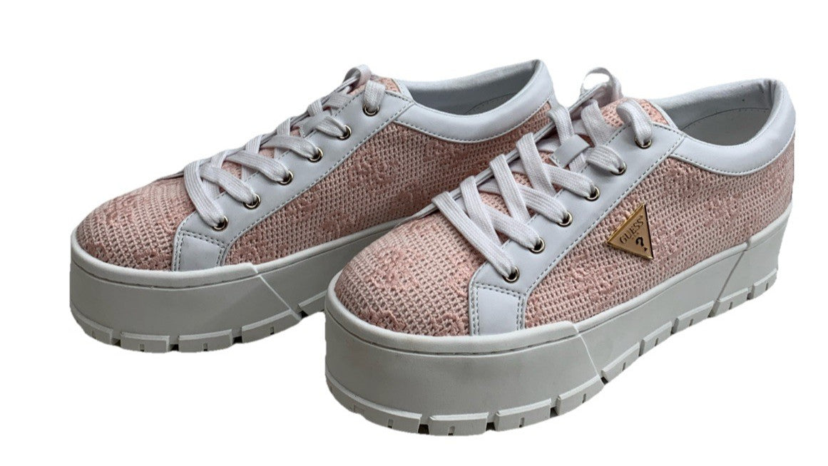 GUESS Tesie Women's Lace-Up Shoes GWTESIE2 Size 11M Chunky Platform Sneaker Pink