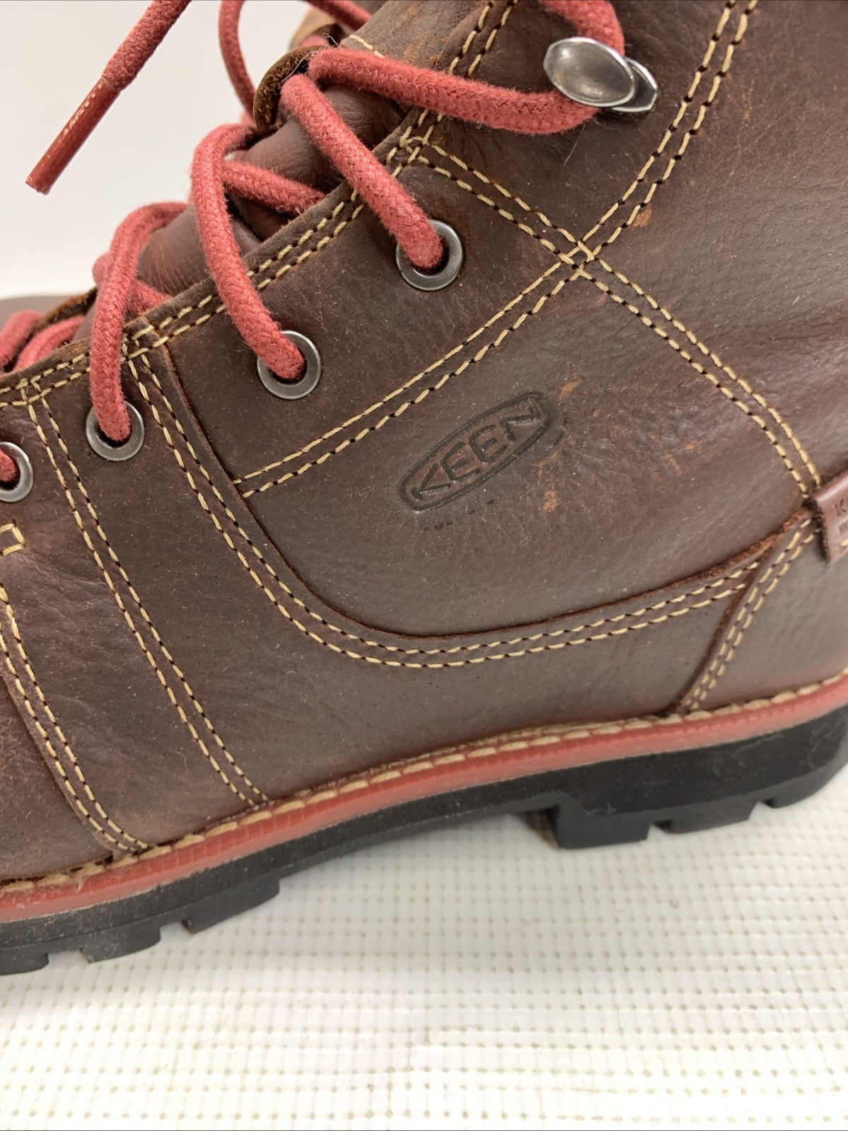 KEEN Utility Womens Seattle Alloy Toe Waterproof Work Boots Brown Size 7.5W Lace