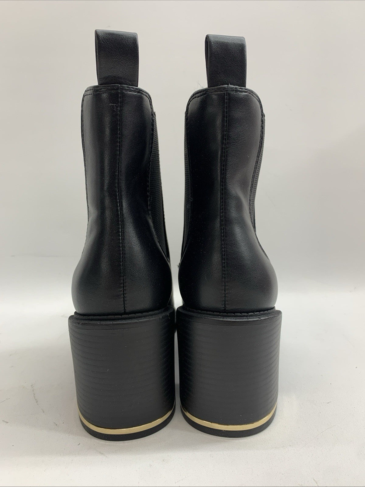 BCBGeneration Women's Boxxa Chelsea Bootie Black Size 7.5 Man made/Textile Upper