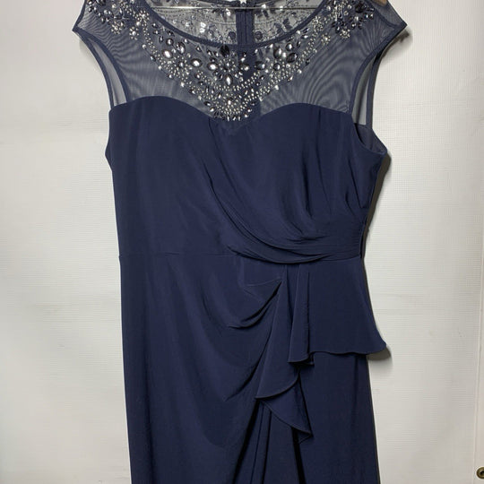 Alex Evenings Women's Long A-line Dress with Illusion Neck And Sleeves Size 16P