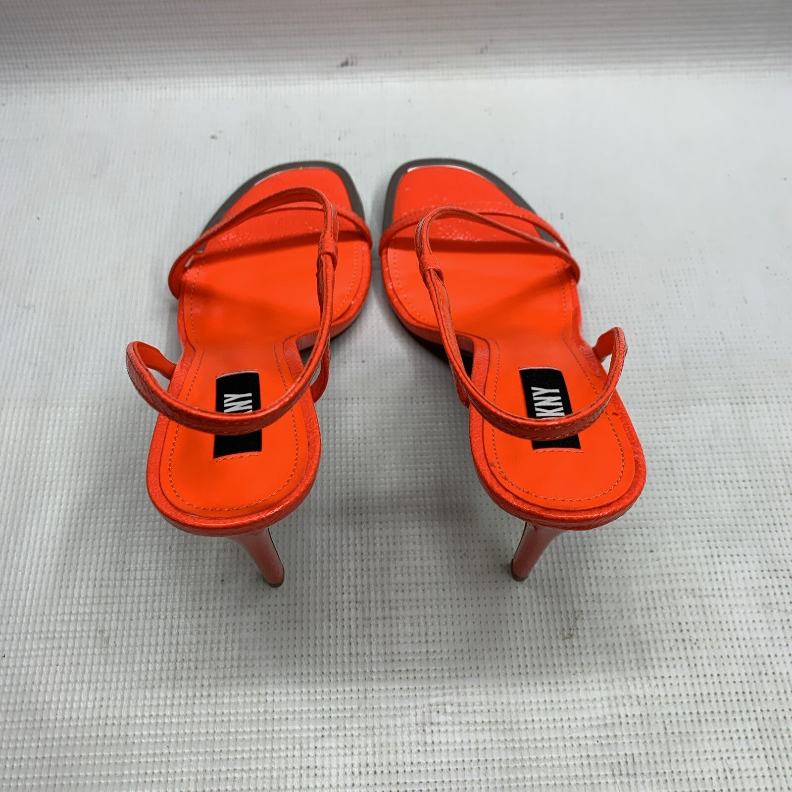 DKNY Women's Open Toe Diaganol Strap Heel Heeled Sandal High Sand 10M Orange