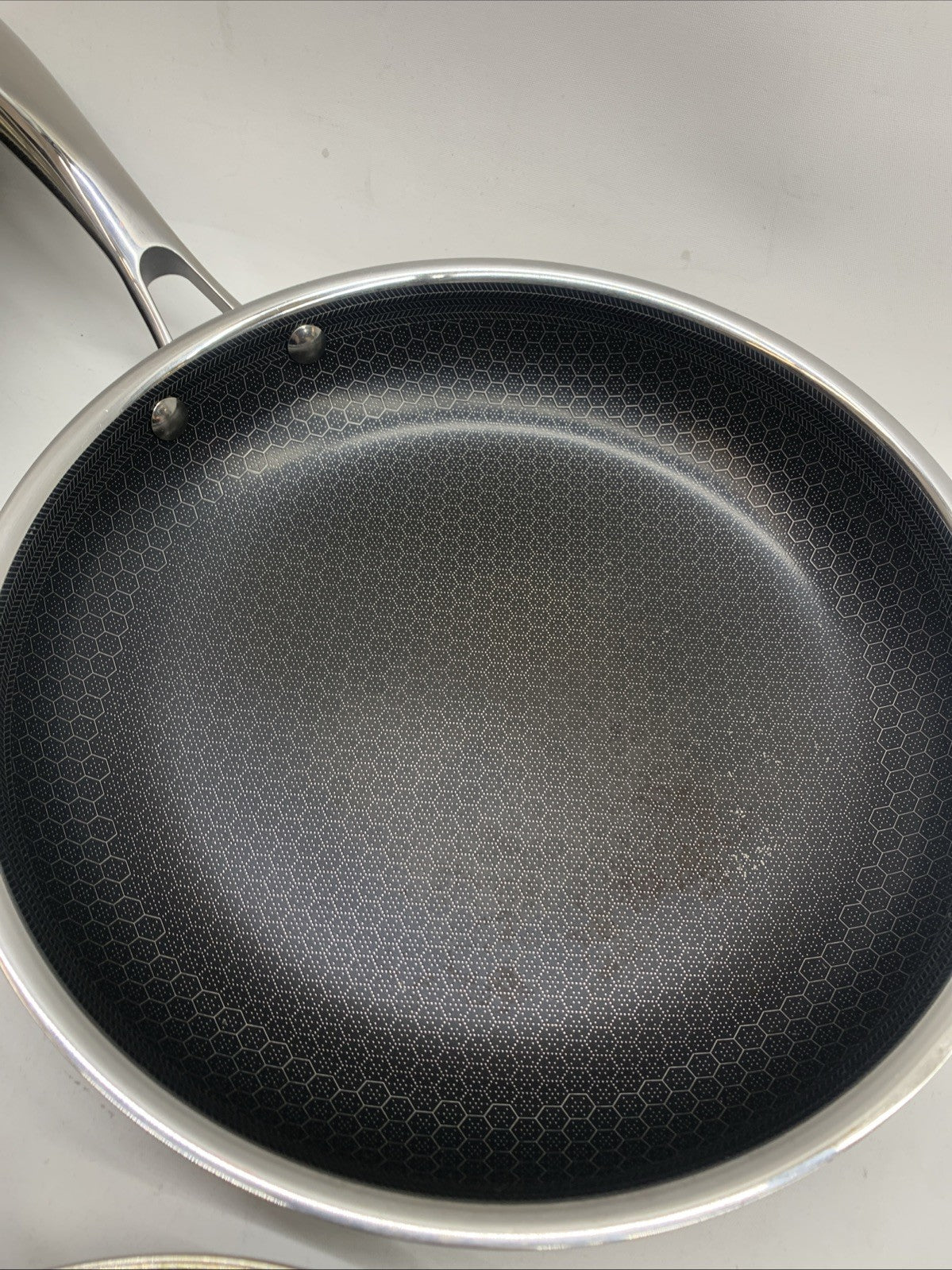 HexClad Hybrid 7-Piece  Nonstick Cookware Pan Set Cooking with Lid and wok USED