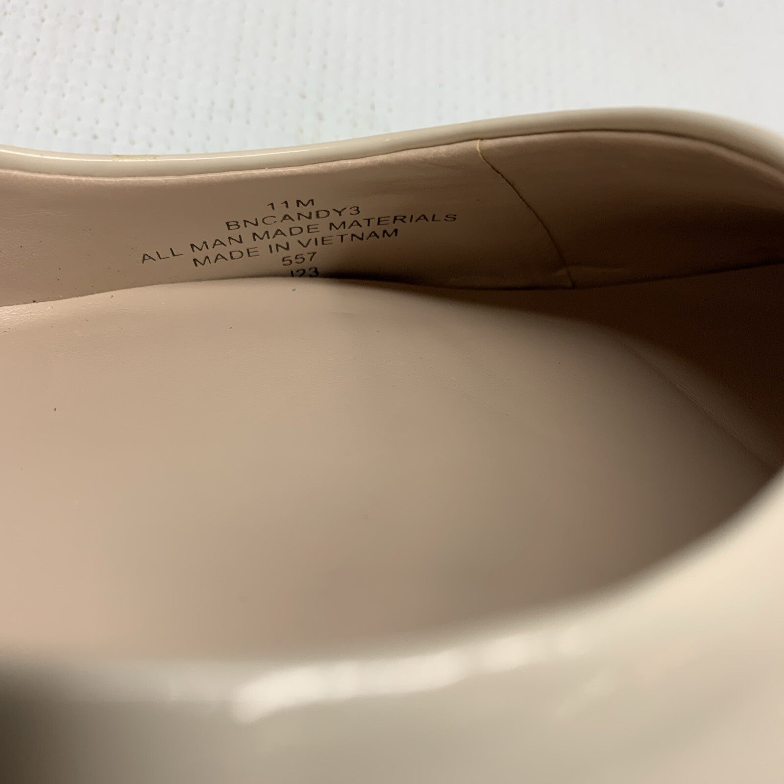 Bandolino Candy3 Womens Ivory 150 Block Heeled Sandal Slip-on Size 11 Square Toe