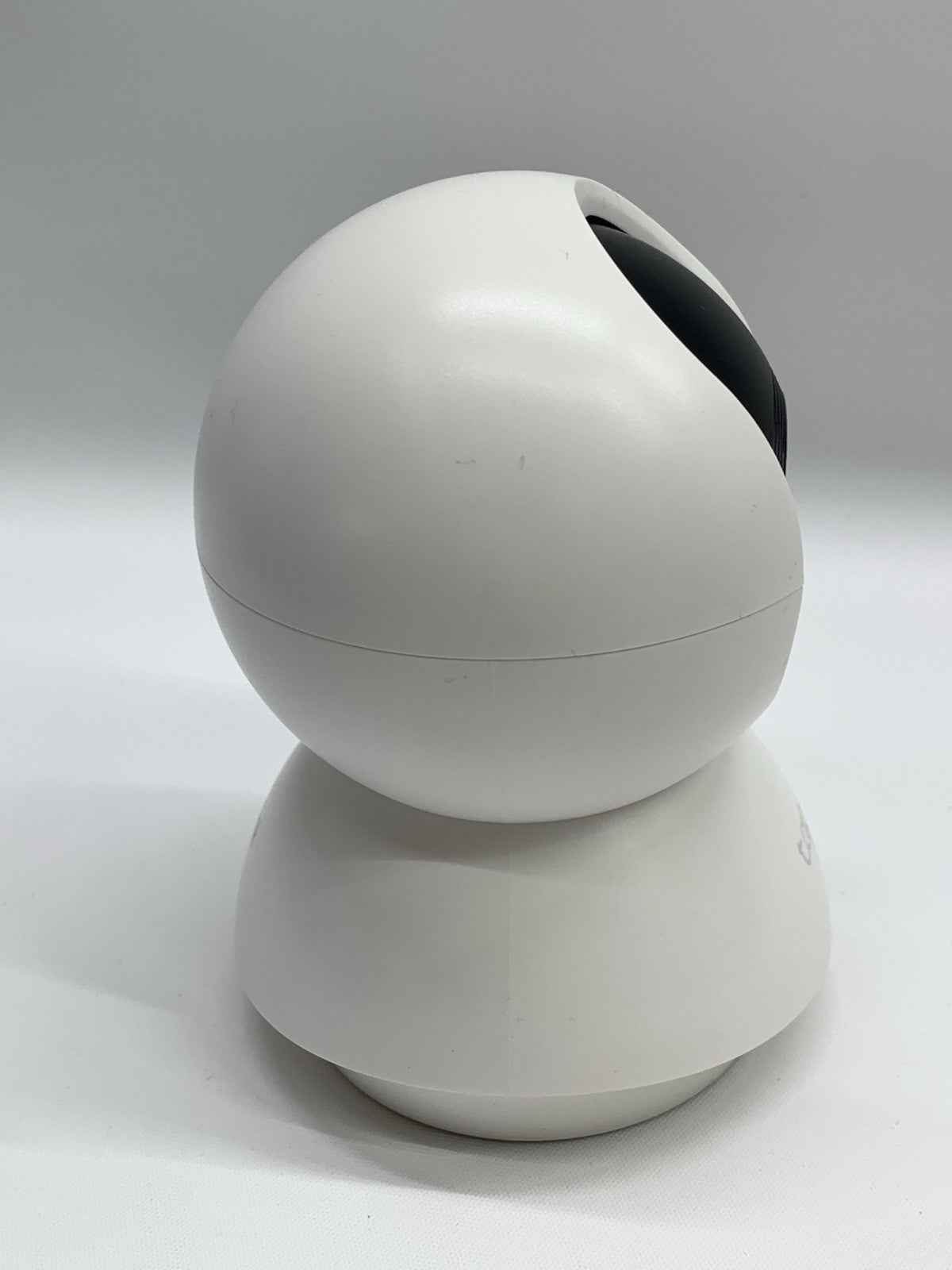 Tapo C210 Indoor Pan/Tilt Home Security Wi-Fi Camera Motion Detection & Tracking