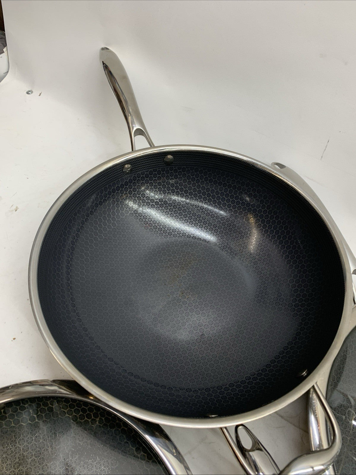 HexClad Hybrid Nonstick 7-Piece Cookware Cooking Set Pan with Lids & Wok - USED