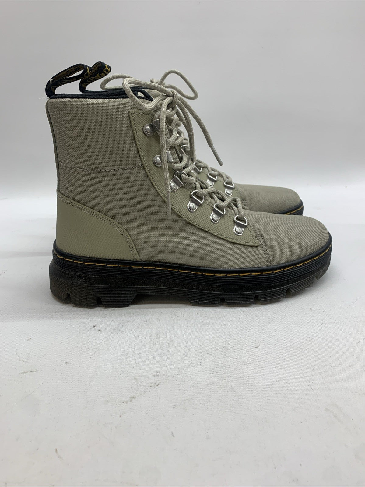 Dr. Martens Combs W Warmed Stone Extra Tough Lace Up Combat Boot Women's Size 8
