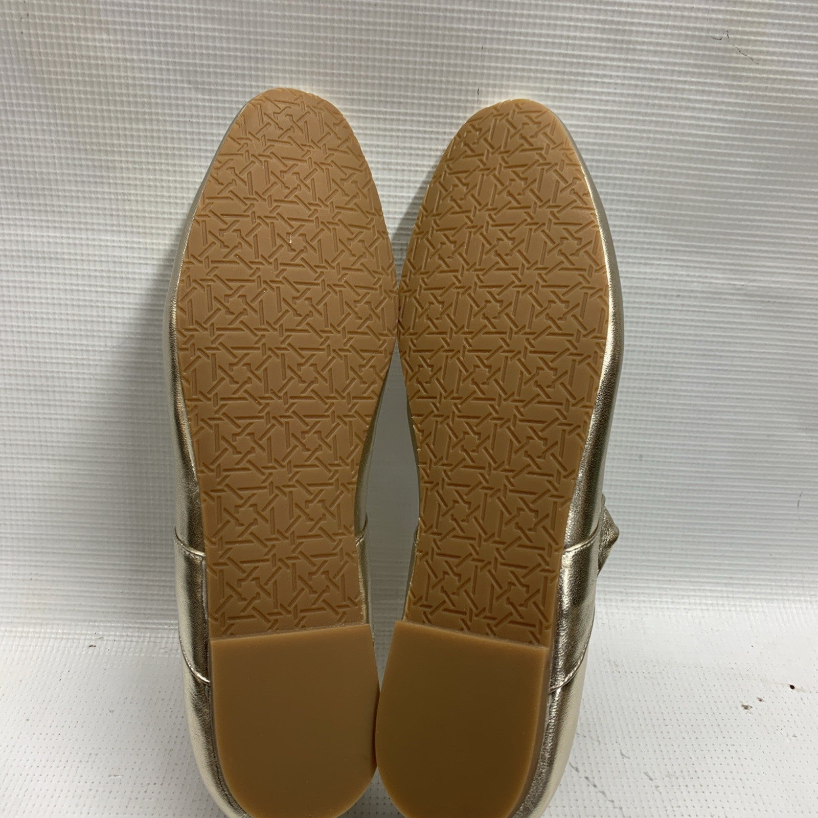 Jewel Badgley Mischka Taylore Pull-On Mary Jane Flats JW5213 Dress Shoes Size 9