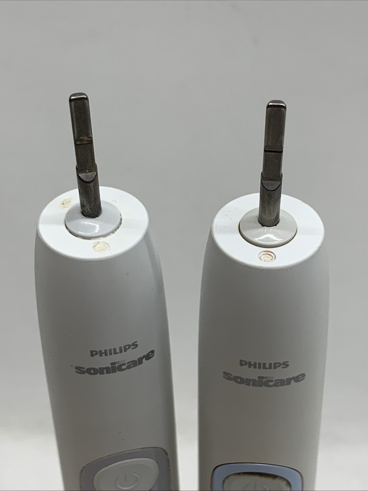 2 Philips Sonicare Optimal Clean Electric Toothbrush HX686W w/Case Charger USED