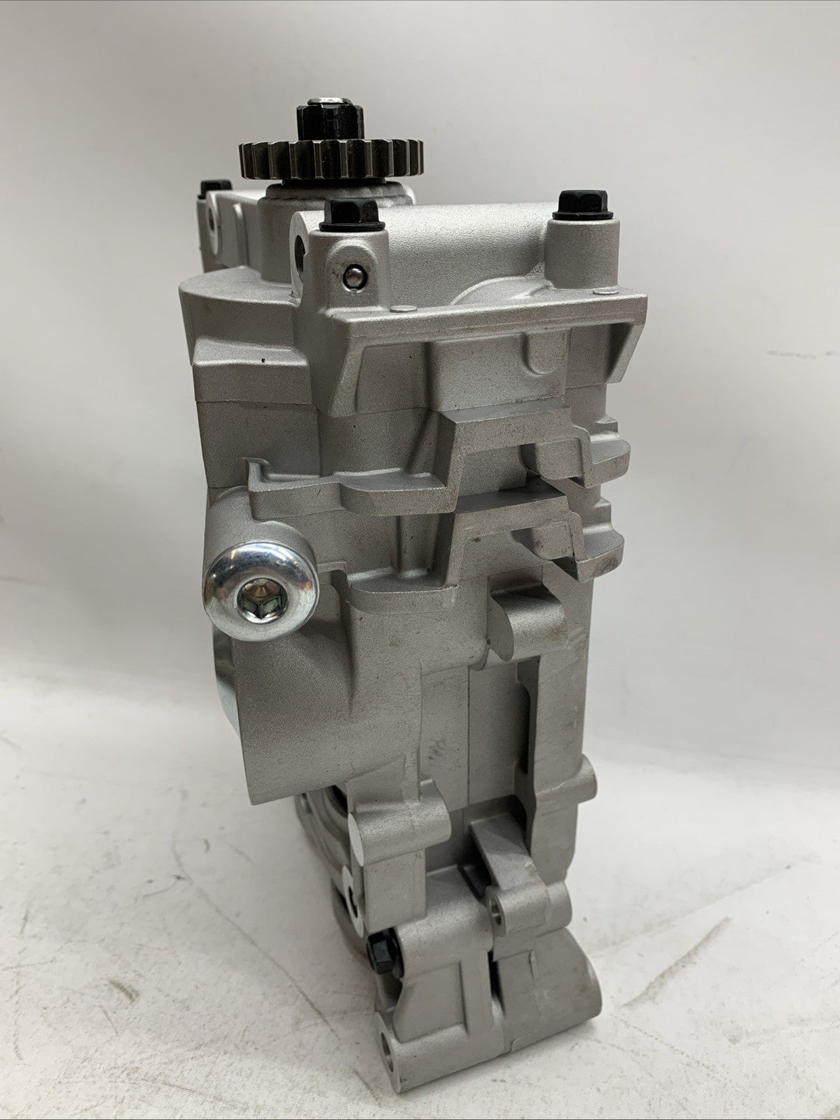 Engine Oil Pump For 2009-2015 Hyundai Sonata Kia Optima Sorento 23300-2G510 OEM