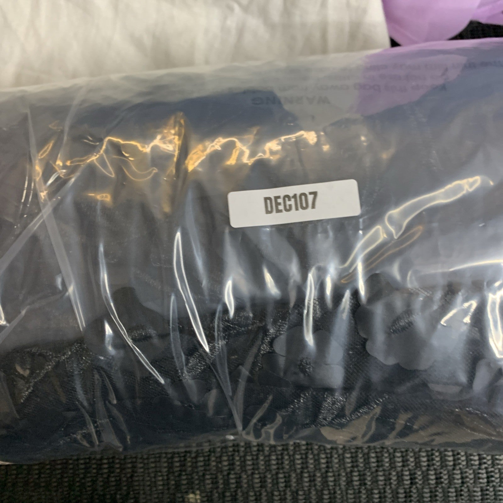 Xscape Sheer Matte Jersey Lace V-Neck Floral Appliques Floor Length Dress 6P