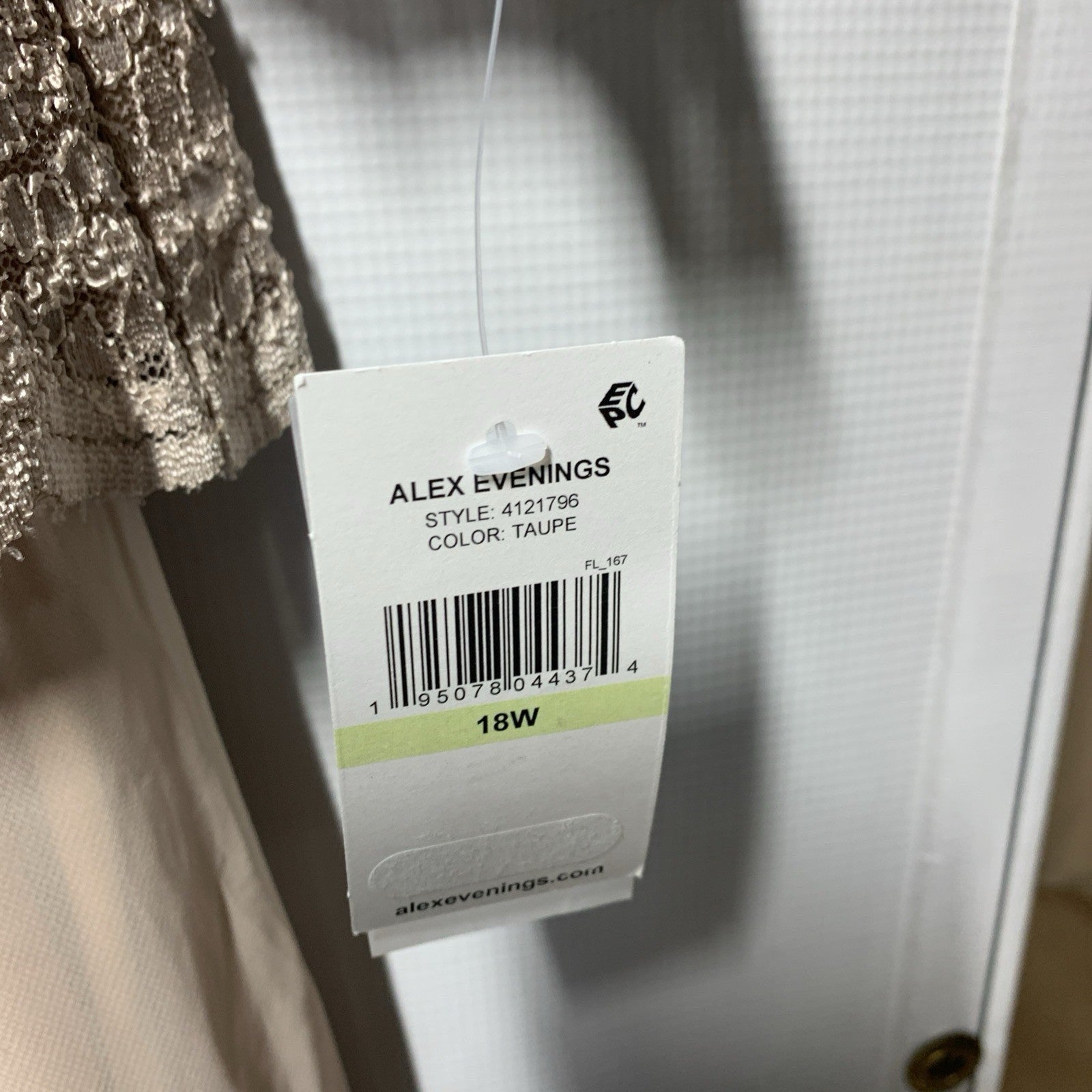 Alex Evenings Women's Tea Length Embroidered Bodice 3/4 Sleeve Size 18W Taupe