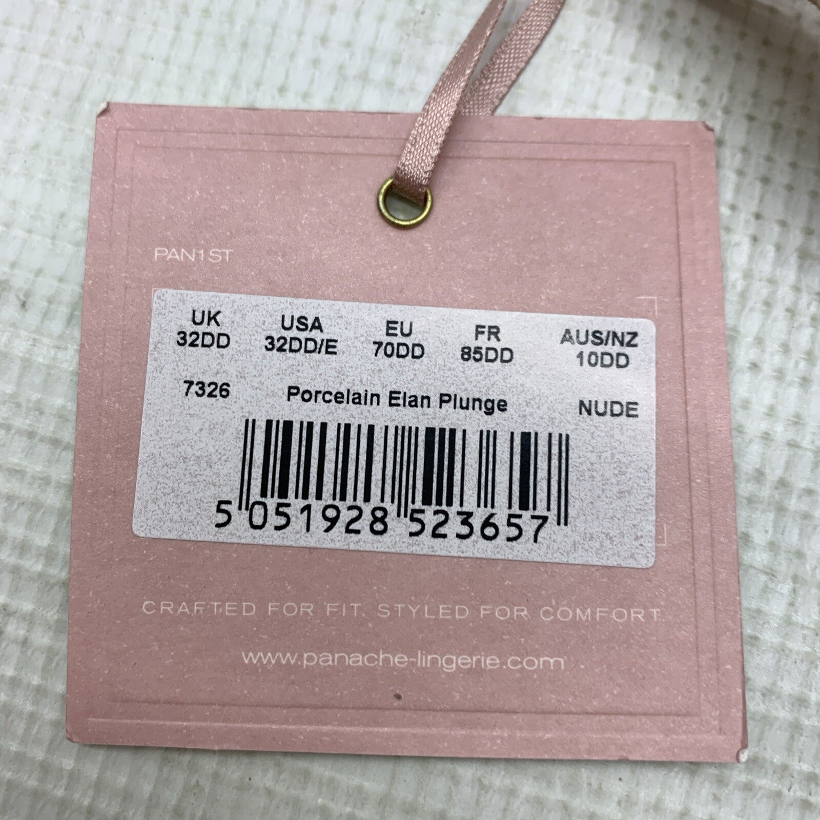 Panache Women's Porcelain Elan Plunge Bra Size 32DD Supportive Shape Seamless