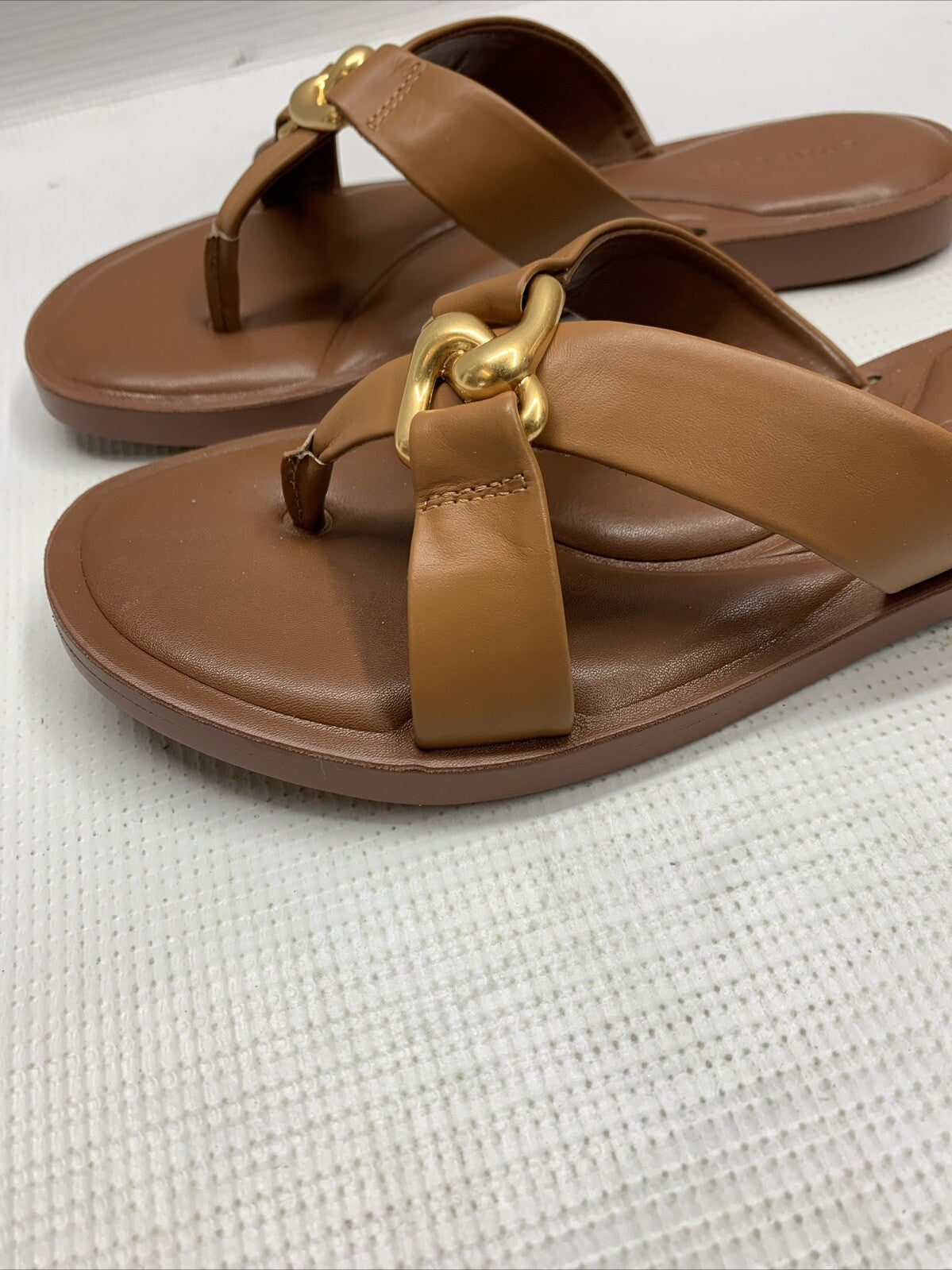 Aerosoles GAIA Tan Leather 293 Sandal Size 6.5M Open Toe Crisscross Strap Slipon