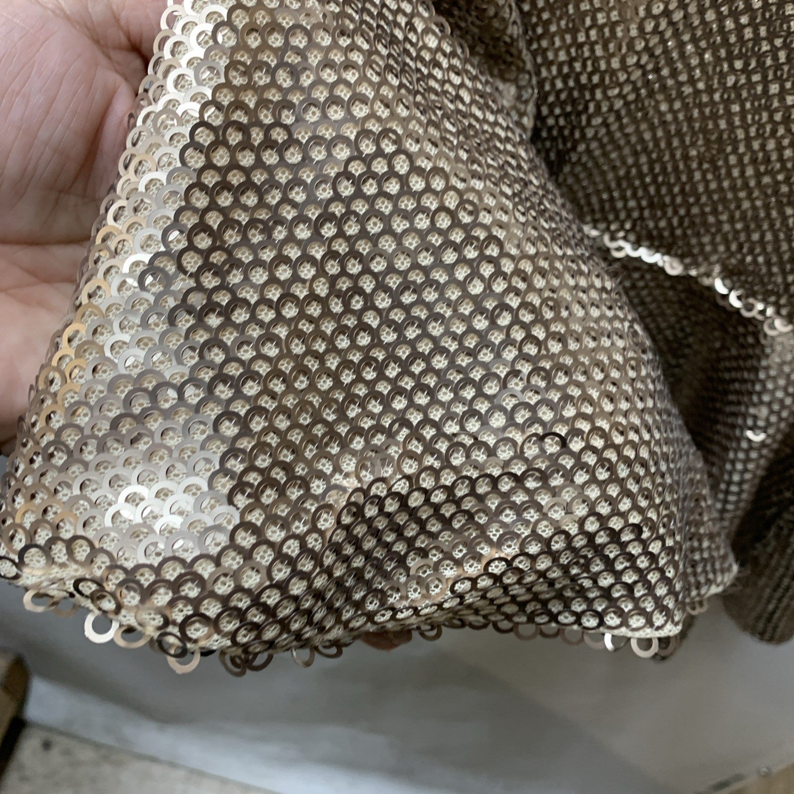 MONIQUE LHUILLIER ML Gold Sequin Embellished Flounce Dress Size 2 Short Sleeve