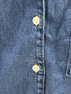 Levi’s Denim Shirt Women’s Size XL Classic Standard Fit Travel Beach Casual