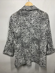 MULTIPLES Women's Tucked Cuff Three Quarters Sleeve Lapel Front Jacket Size M