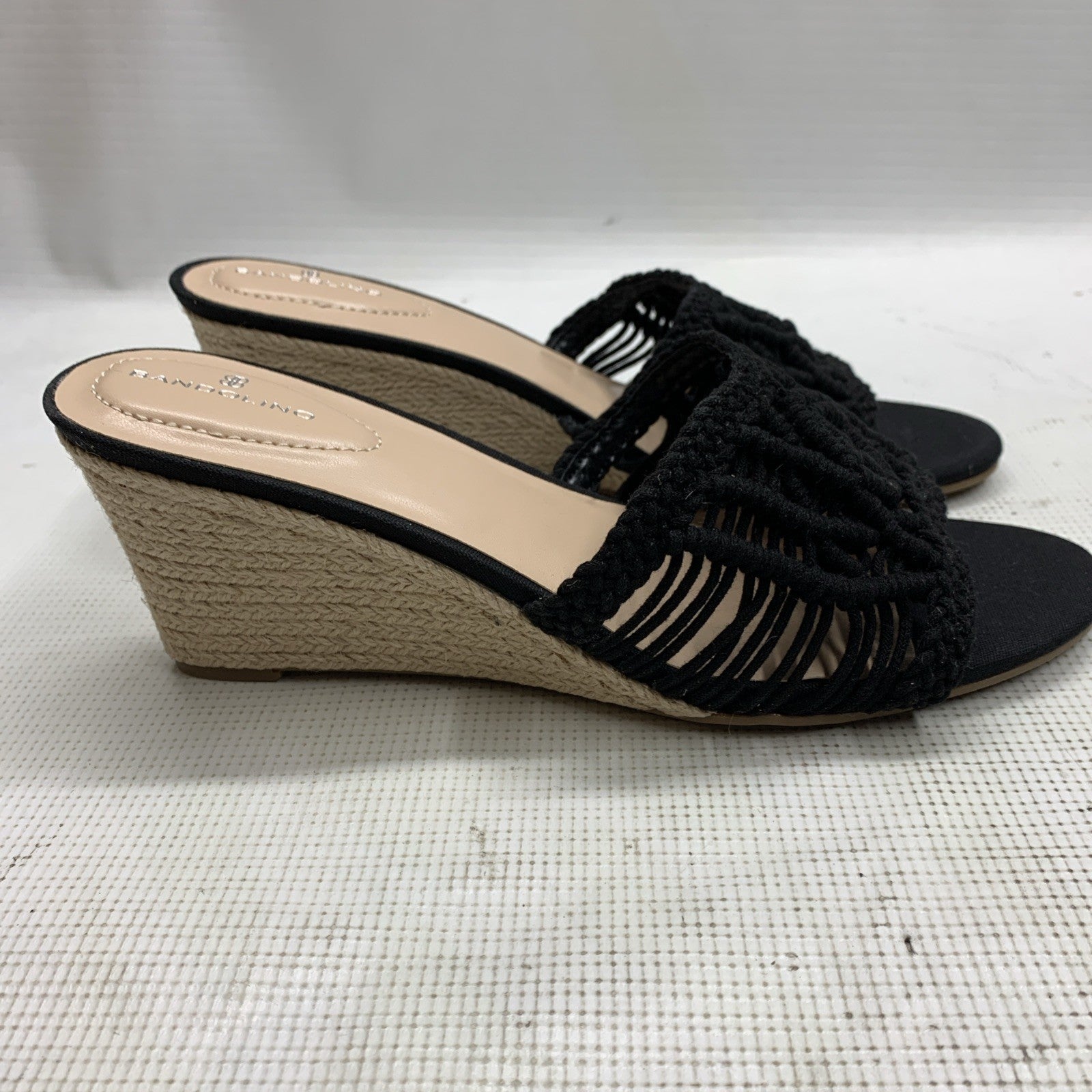 Bandolino Women's Andrrea Wedge Sandal Black Size 11 Medium Open Toe Slip-on