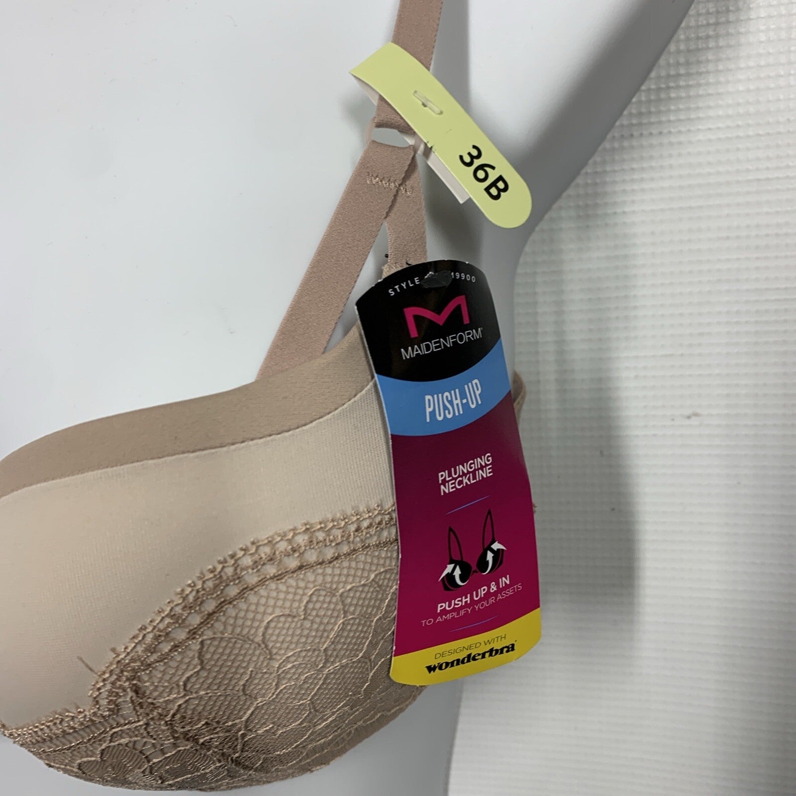 Maidenform DM9900L Love the Lift Push Up & In Strappy Lace Demi Bra Size 36B NWT