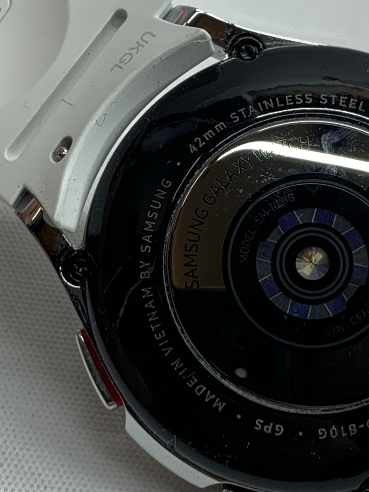 Samsung Galaxy Watch 4 Classic 42mm Smartwatch Bluetooth Silver R880 Small/Med