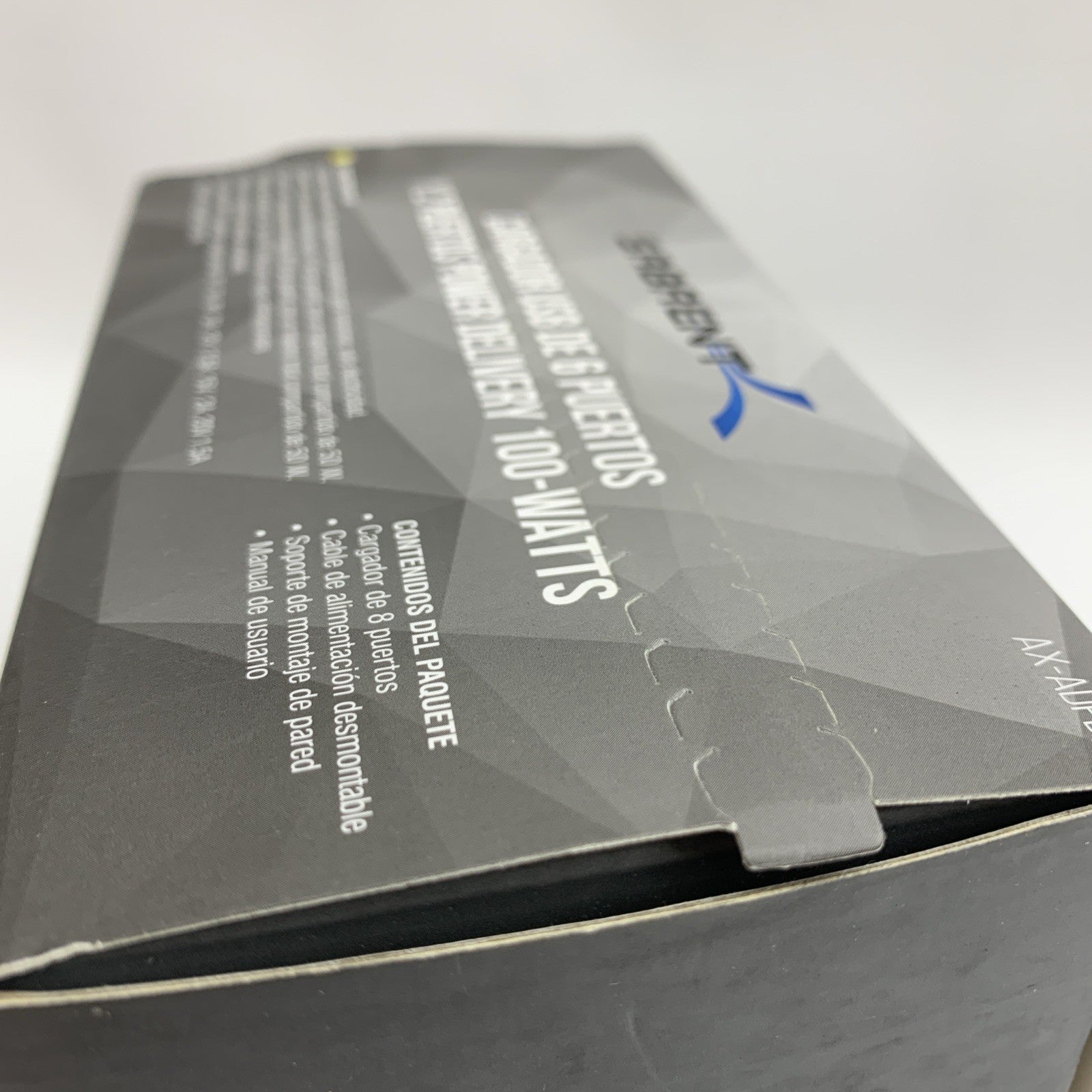 Sabrent 100 Watt 6-Port USB and 2-Port Power Delivery Charger AX-ADPD Black