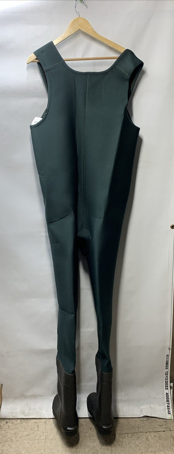 Frogg Toggs® Amphib Neoprene Cleated Bootfoot Chest Wader Size 7 Bib-style Green